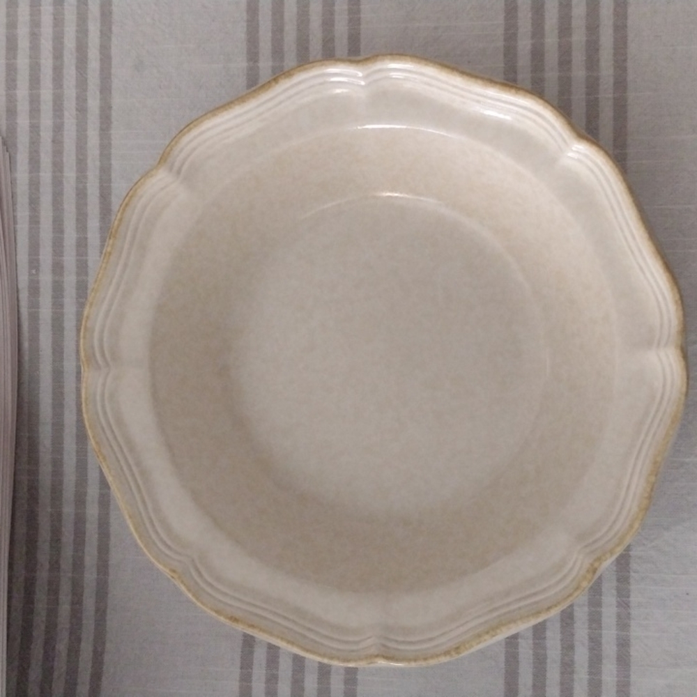 Vintage Mikasa Country Charm Round Ovenware Bowl b300